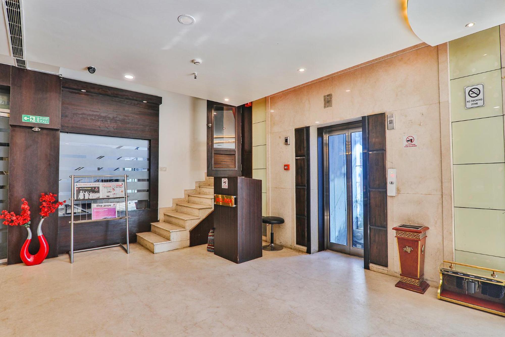 Fabhotel Prime The Continental Лакнау Екстериор снимка