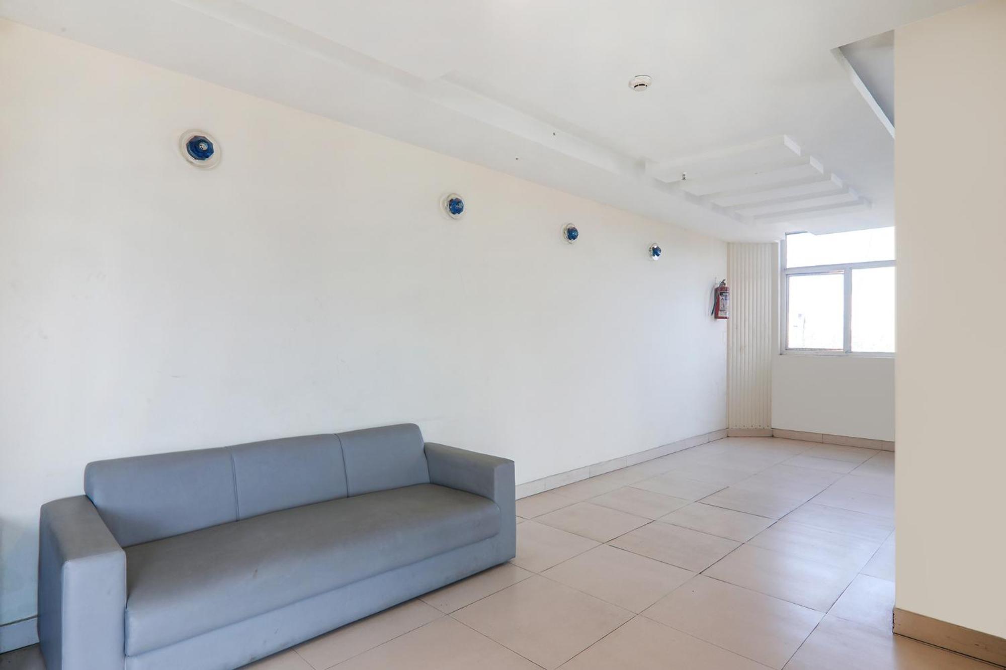 Fabhotel Prime The Continental Лакнау Екстериор снимка
